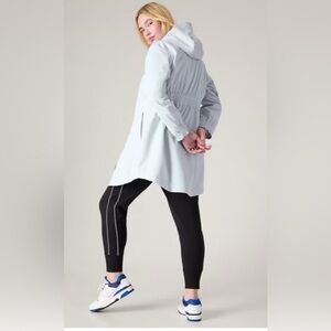 NWT ATHLETA 1X RainOut Sutro Long Trench in Snowfall Blue waterproof jacket